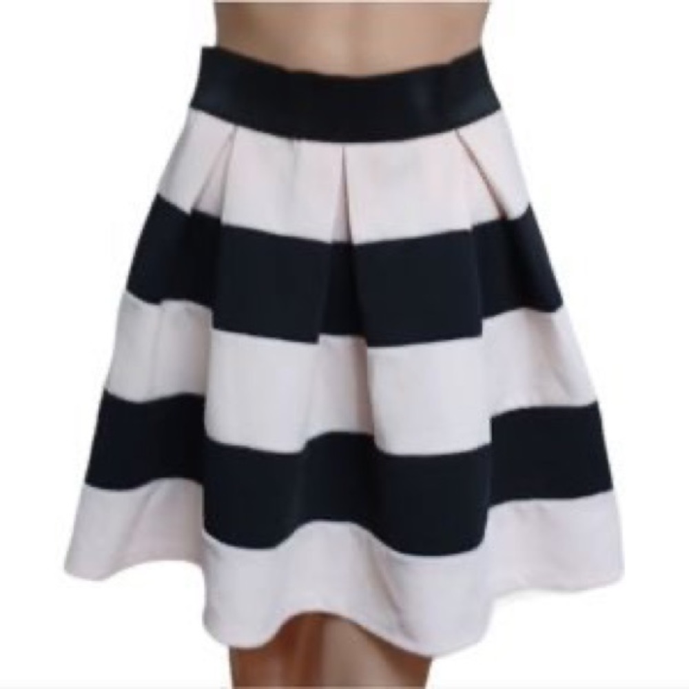 YA Los Angeles Black and Cream Striped Pleated Zip Skirt
